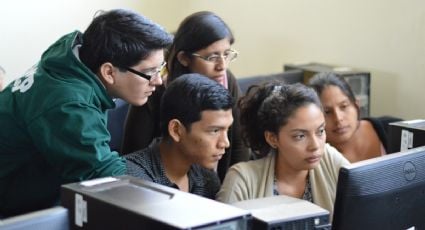 Día del Estudiante: una conmemoración de lucha, memoria y celebración en México y Yucatán