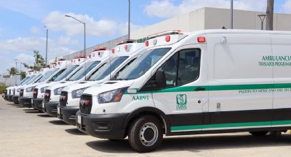 IMSS Yucatán recibe 18 ambulancias para unidades médicas y hospitales