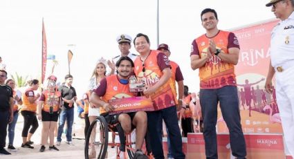 Joaquín Díaz Mena entrega los premios del Maratón de la Marina 2025