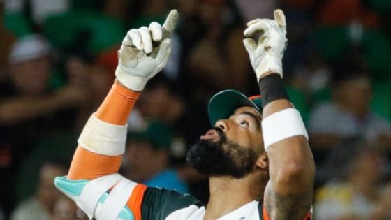 Leones de Yucatán aplastan a los Piratas en el Clásico Peninsular: inician la serie en grande