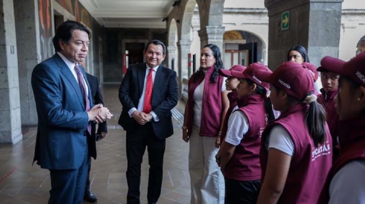 Estudiantes yucatecos son reconocidos por su excelencia académica